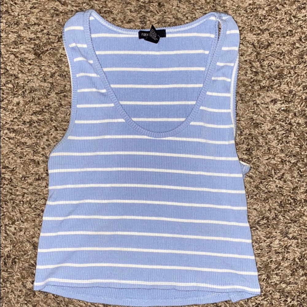 Cropped Blue and white tank top